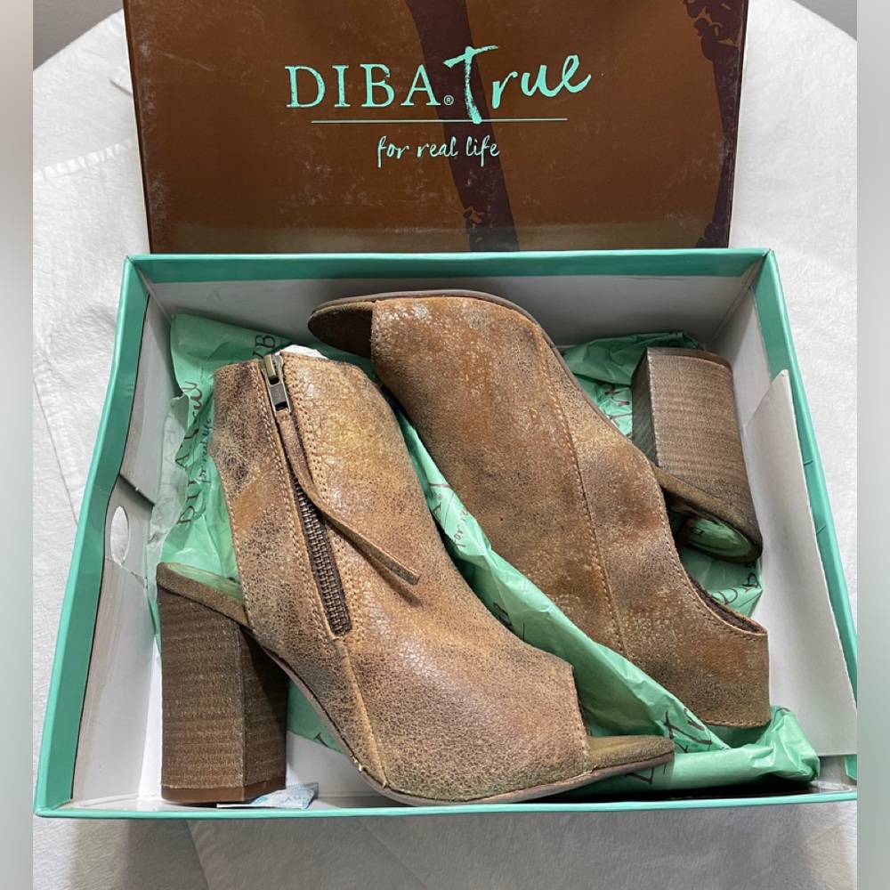 Diba True “Ink Away” Cognac Leather Open Toe Booties - Size 8 - w/Box